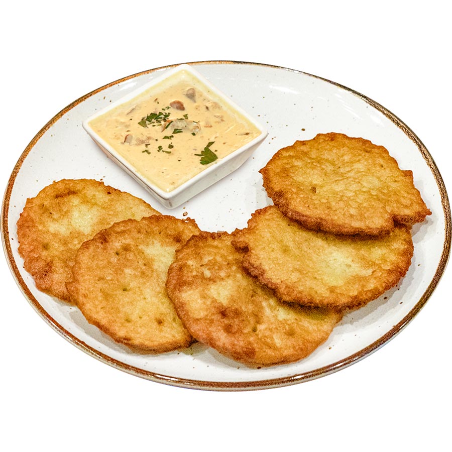 Placki z sosem borowikowym